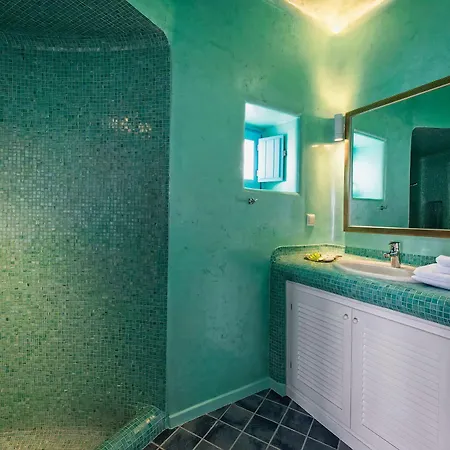 Hotel Ananda