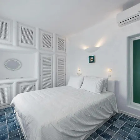 Ananda Hotel